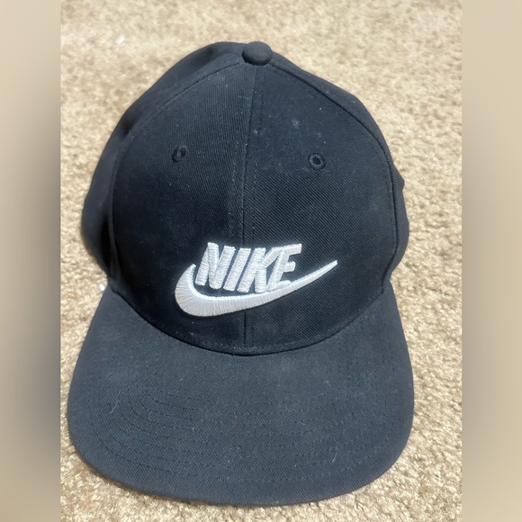 Nike Pro Black Dri Fit Cap - Picture 1 of 8